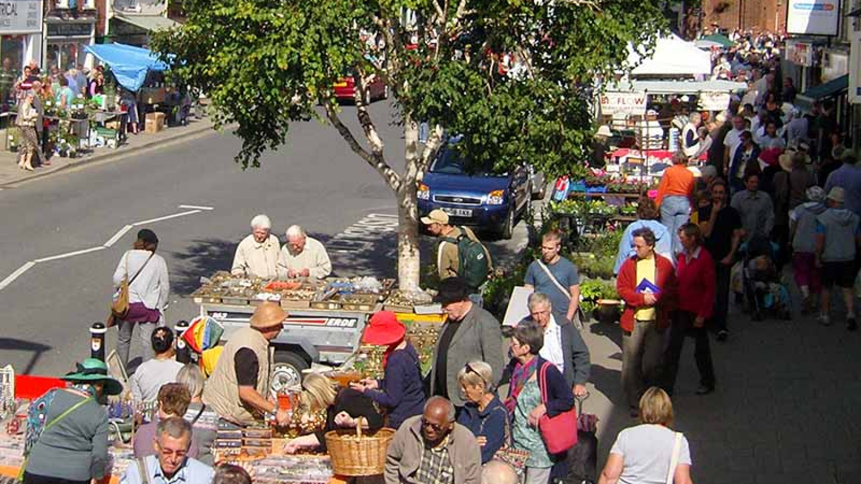 bridport-street-market